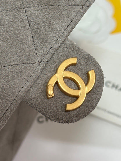 CC 25C Hobo Bags 30cm Warm Grey Suede 243557