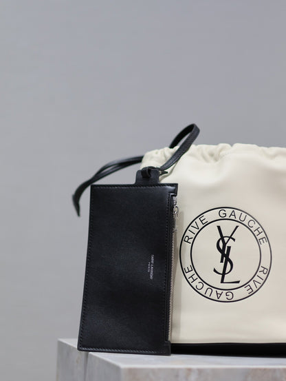 RIVE GAUCHE BUCKET BAG 23 IN WHITE CALFSKIN