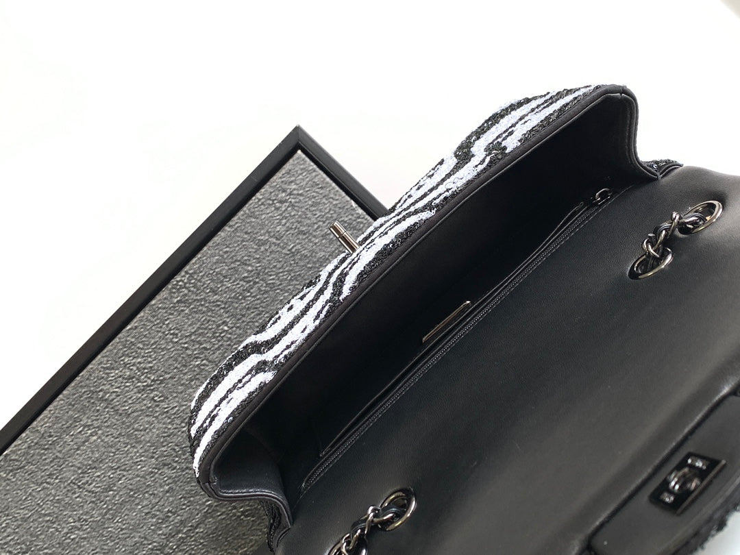 flap bag medium 25 black grey sequin silver hardware