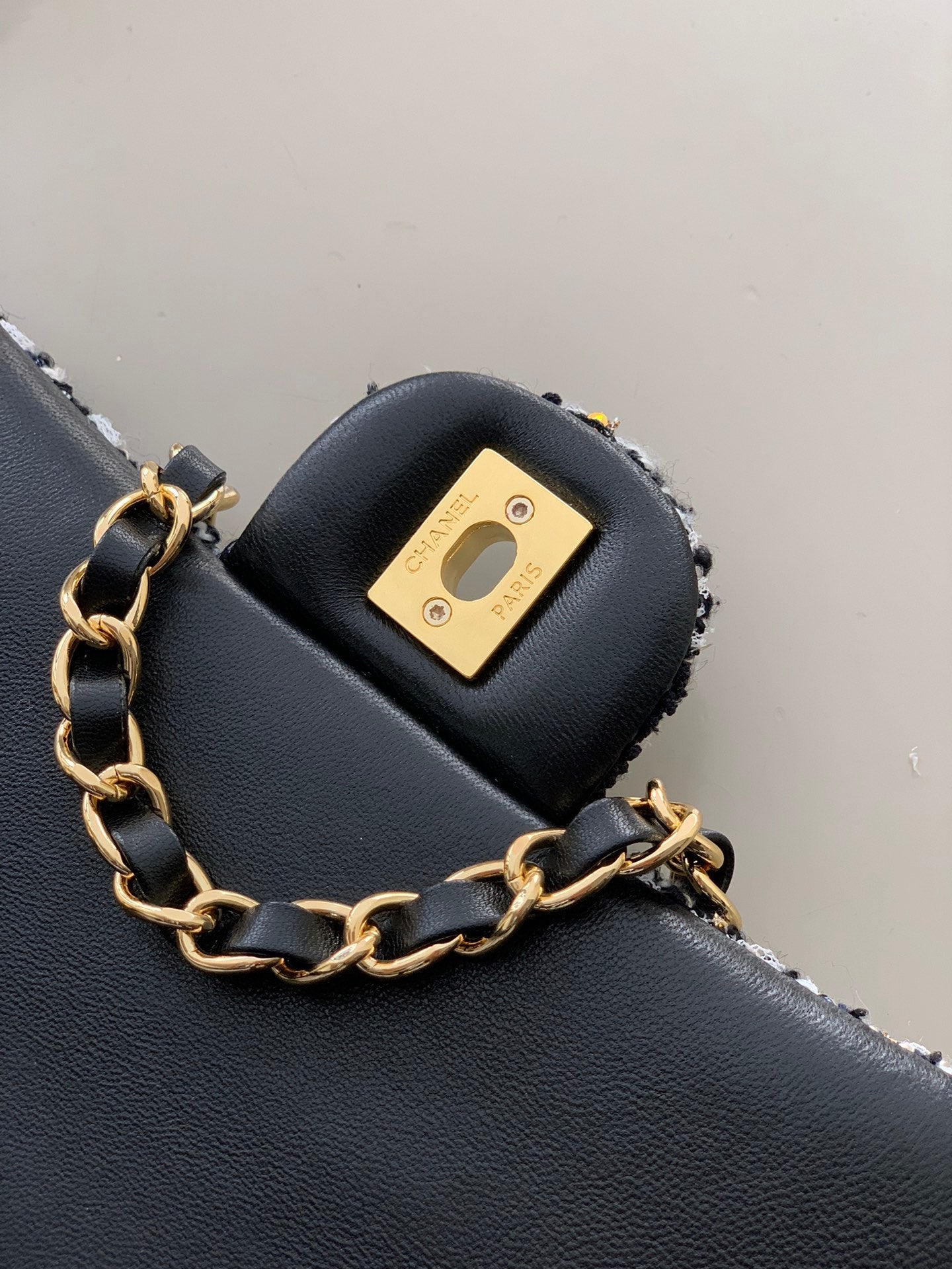 Flap Bag Mini 20cm Black White Tweed Sequin