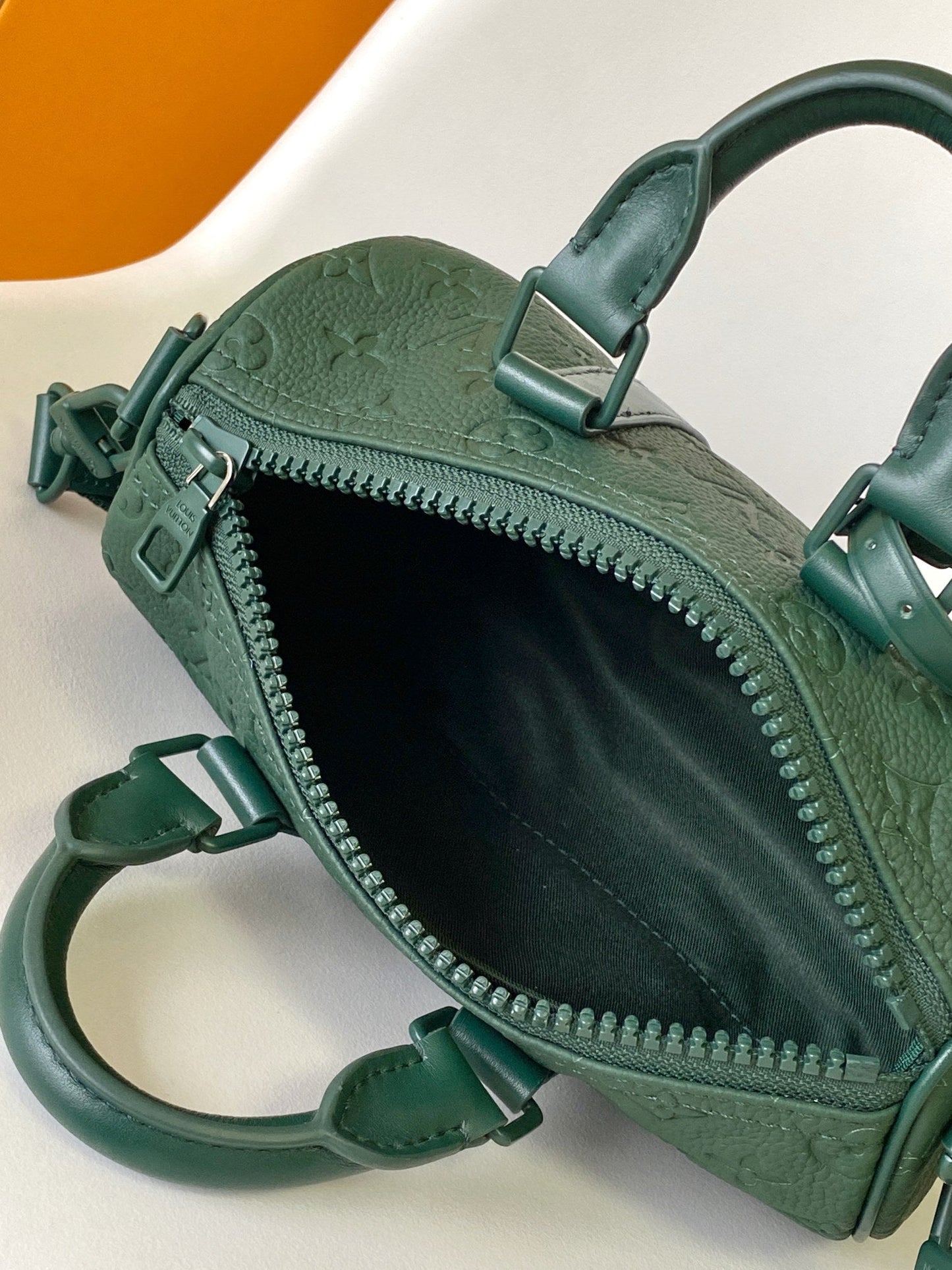 KEEPALL BANDOULI¨¨RE 25 IN FOREST GREEN MONOGRAM EMBOSSED CALFSKIN