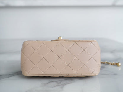 CLASSIC FLAP 17 MINI SQUARE LIGHT BEIGE LAMBSKIN GHW