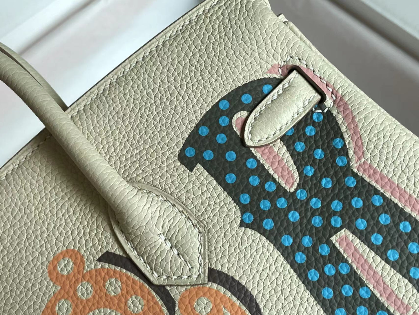 BIRKIN 25 BAG IN WHITE CREAM CALFSKIN WITH COLORFUL STICKER (MADE - TO - ODER)