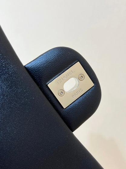 CC 24K Mini Flap Bag 18cm Black Lambskin Silver Hardware