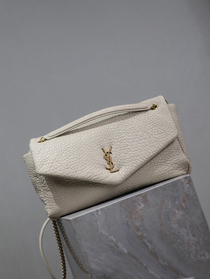 CALYPSO BAG 35 IN WHITE LAMBSKIN GOLD HARDWARE