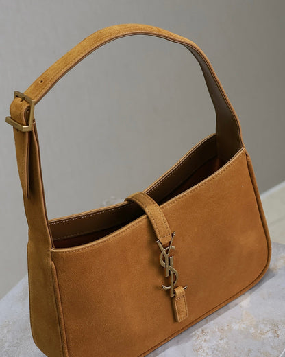 LE 5 À 7 BAG  25 IN BRONZE BROWN SUEDE COPPER LOGO