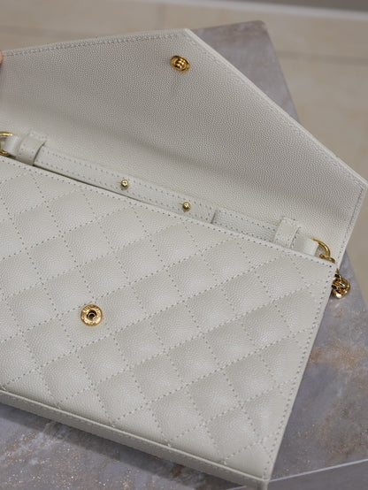 ENVELOPE CHAIN BAG 22 IN WHITE LAMBSKIN GOLD HARDWARE