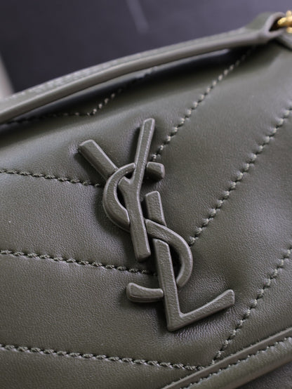 NIKI BABY 22 IN UNIFORM GREEN LAMBSKIN GOLD CHAIN