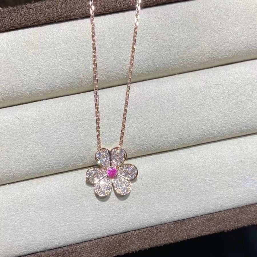 DIANA FRIVOLE ROSE GOLD FLOWER DIAMOND NECKLACE