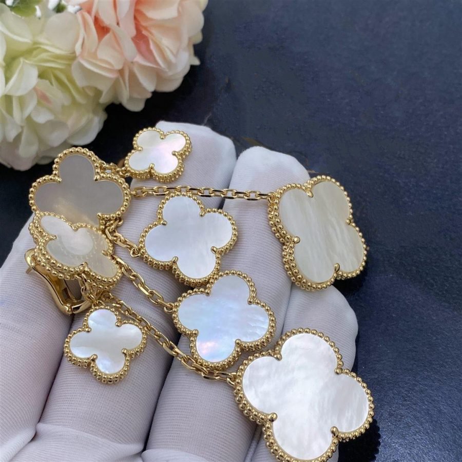 DIANA CLOVER EARRINGS WHITE MOP 4 MOTIFS GOLD