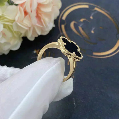 DIANA CLOVER ONYX RING