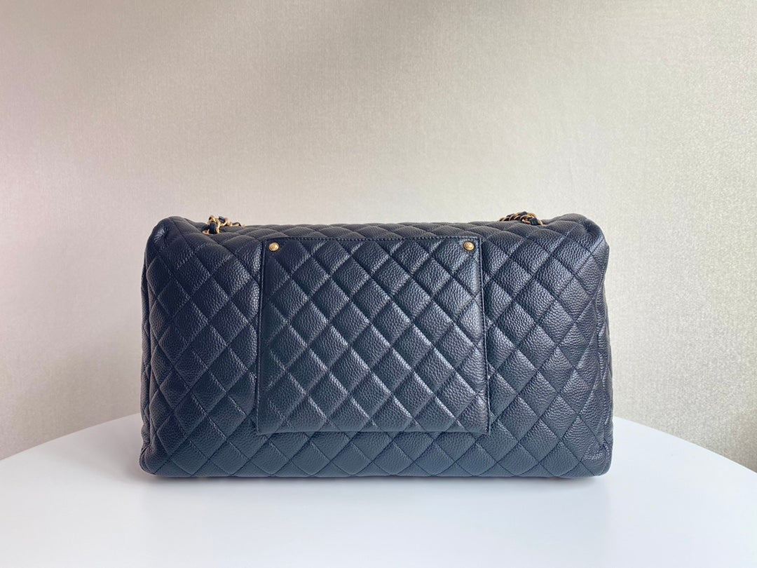 FLAP BAG 46CM GOLD HARDWARE BLACK CALFSKIN