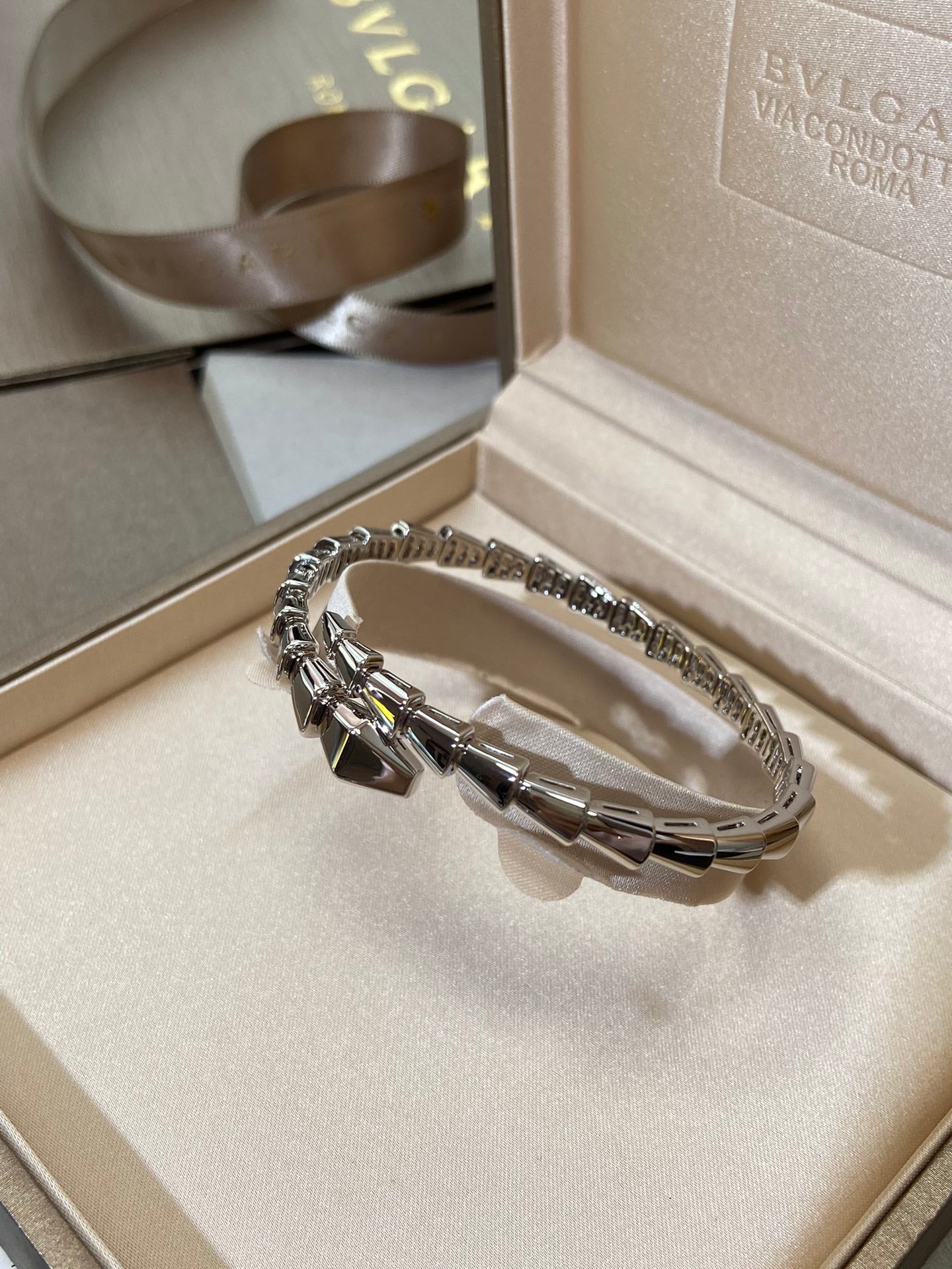 DIANA SERPENTI VIPER SILVER BRACELET