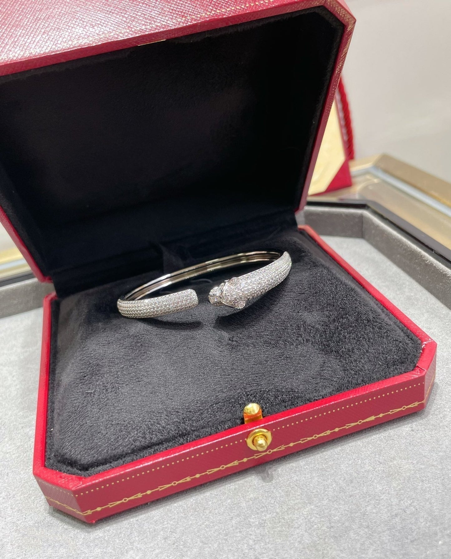 DIANA PANTHERE FULL DIAMOND OPEN BRACELET