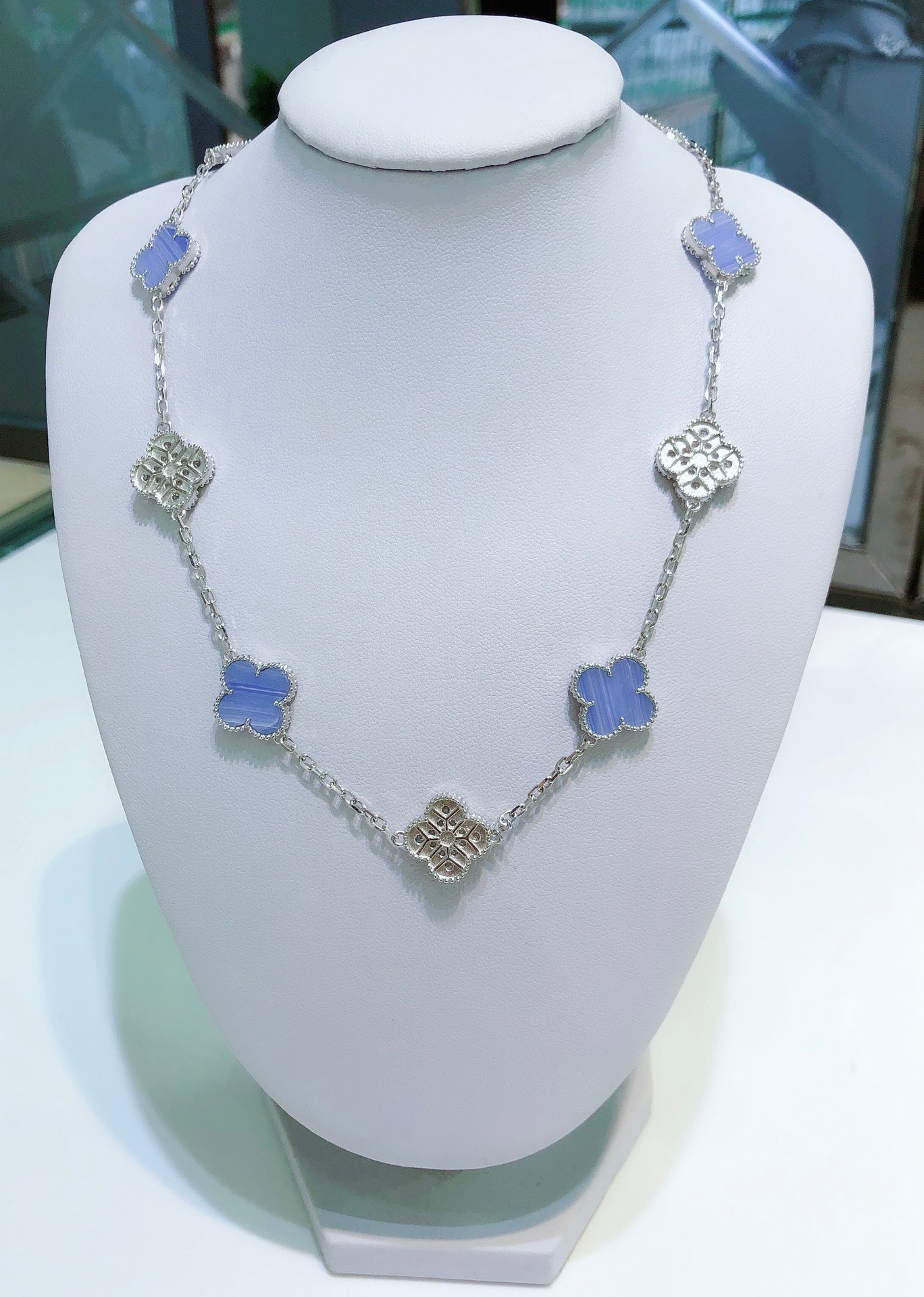 DIANA CLOVER 10 MOTIFS CHALCEDONY DIAMONDS SILVER NECKLACE
