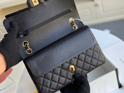 MEDIUM FLAP BAG 25CM BLACK CAVIAR GOLD HARDWARE