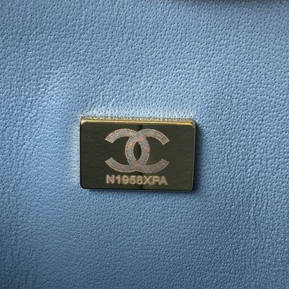 Medium Classic Flap Bag 23cm Blue Lambskin Gold Hardware