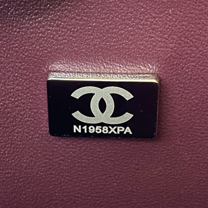 Medium Classic Flap Bag 23cm Black Lambskin Silver Hardware