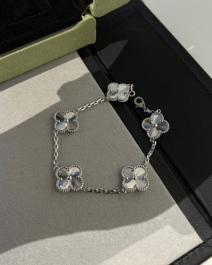 DIANA CLOVER SILVER 5 MOTIFS BRACELET